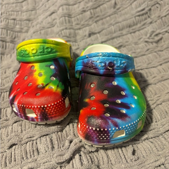 Colorful Toddler Crocs - Picture 1 of 5